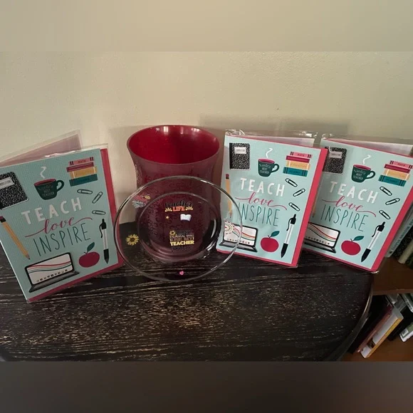 Teacher appreciation cards, and plate - Picture 1 of 4
